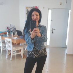Miriam sharf