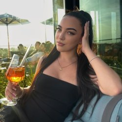 Алина