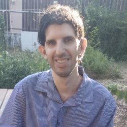 צח