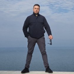 Nik