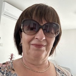 Полина