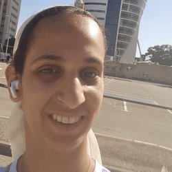מרים