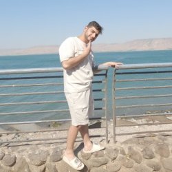 יצחק