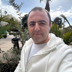 זורה