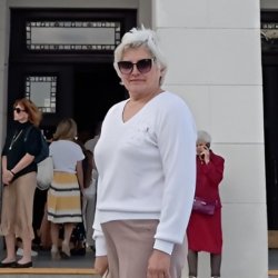Мила