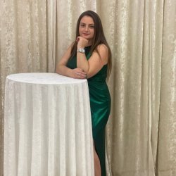 Анюта