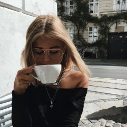 Maria