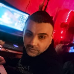 מיקו אנגל