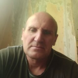 Максим