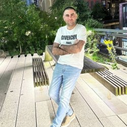 Zaur
