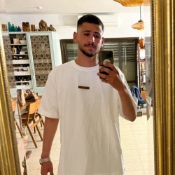 גיא