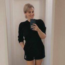 Оля