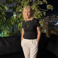 Полина