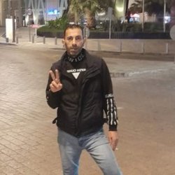 على الفلسطيني