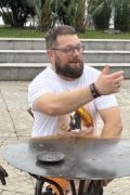 Володя