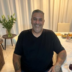 Yossi