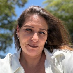 אתי