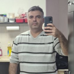 ליאור