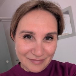 Elena 