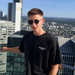 Даня