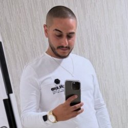 שי