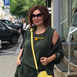 Полина