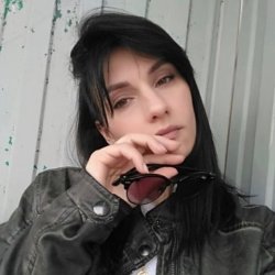 Яна