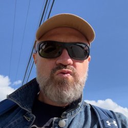 Lyova is not from Mo