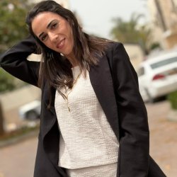 אושרת חדידה