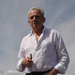 Val